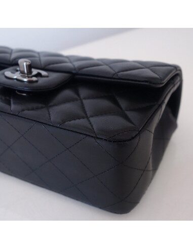 Sac Chanel Classique noir Pm