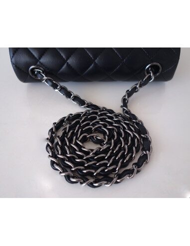 Sac Chanel Classique noir Pm