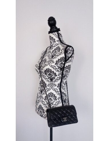Sac Chanel Classique noir Pm