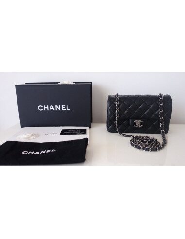 Sac Chanel Classique noir Pm