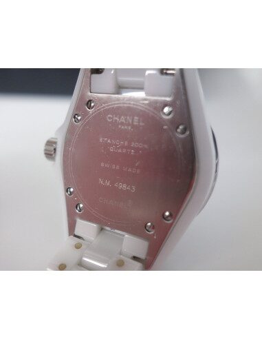 Montre Chanel J12 saphirs roses
