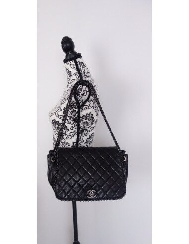 Sac Chanel noir crossbody