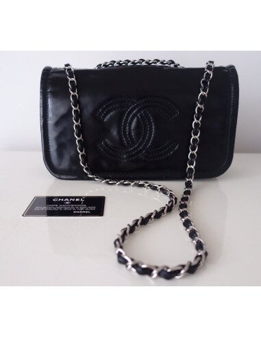 Sac Chanel vinyle noir