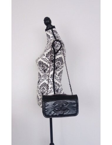 Sac Chanel vinyle noir
