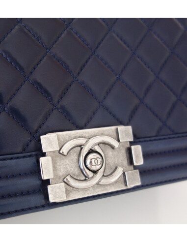 Sac Chanel Boy bleu marine
