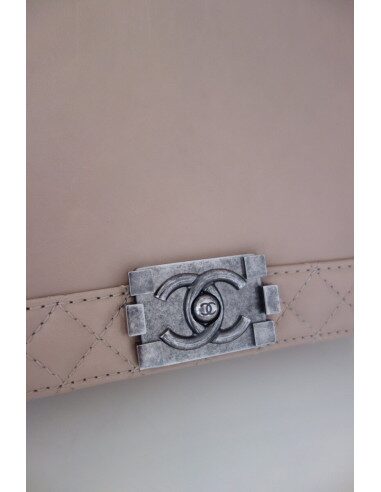 Sac Chanel Boy beige