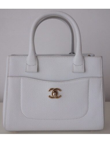 Sac Chanel petit shopping blanc