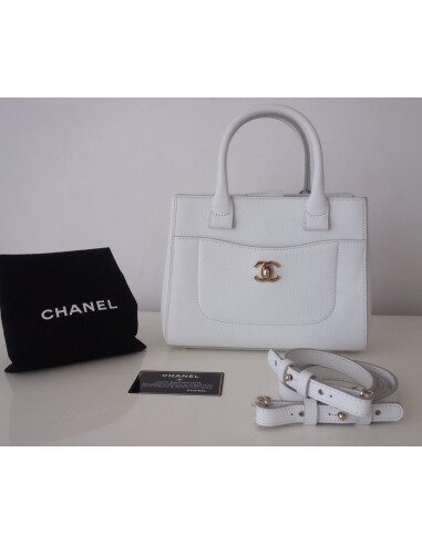 Sac Chanel petit shopping blanc
