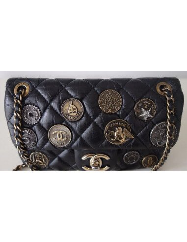 Sac Chanel Classique charms