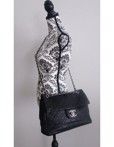 Sac Chanel classique noir
