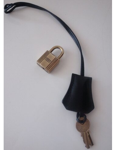 Sac Hermes Kelly noir 28