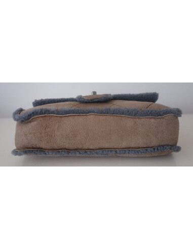 Sac Chanel Classique shearling