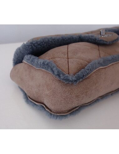 Sac Chanel Classique shearling