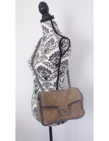 Sac Chanel Classique shearling