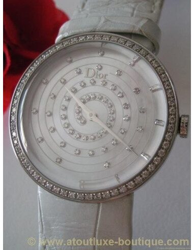 MONTRE D DE DIOR Petit ou grand modèle