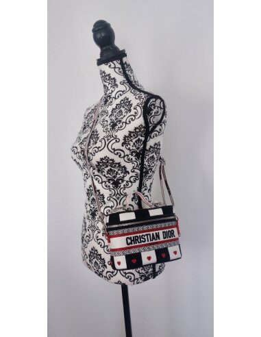 Vanity Dioramour Dior