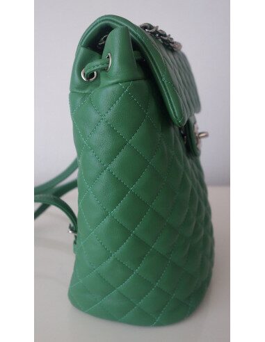 Sac à dos Chanel vert