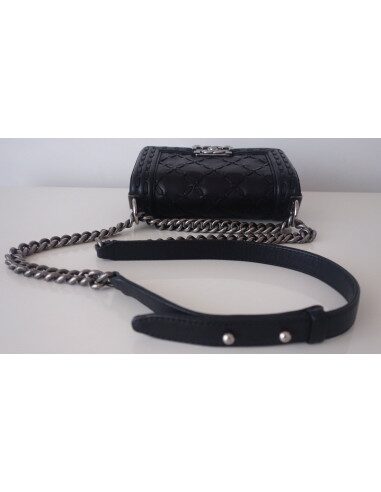 Sac Chanel Boy cuir noir