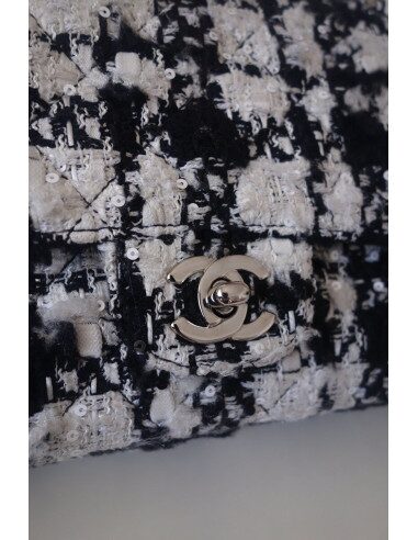 Sac Chanel classique tweed