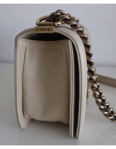 Sac Chanel Boy beige