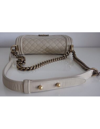 Sac Chanel Boy beige