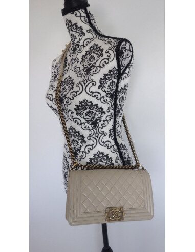 Sac Chanel Boy beige