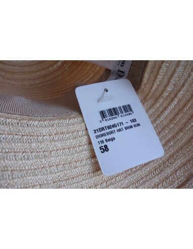 Chapeau Dioresort