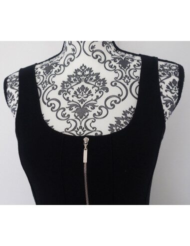 Robe Chanel noire 36fr