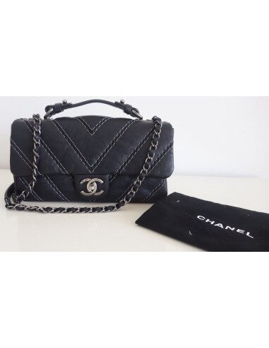 Sac Chanel classique noir