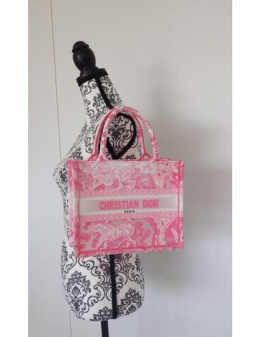 Sac Dior Book Tote fluo rose