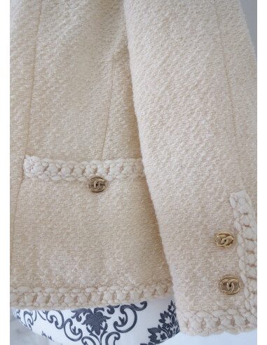 Veste Chanel taille 40