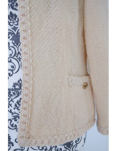 Veste Chanel taille 40