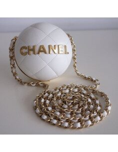 Minaudière sphère Chanel 2
