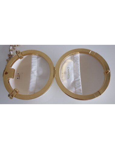 Minaudière sphère Chanel
