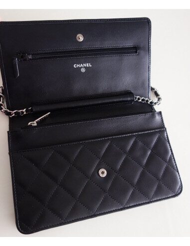 Wallet on chain Chanel