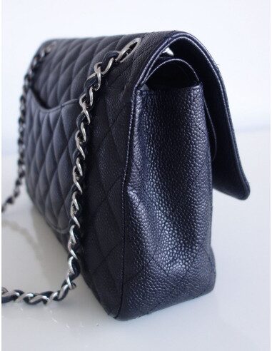 Sac Chanel Classique médium caviar
