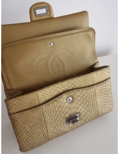 Sac Chanel 2.55 python doré