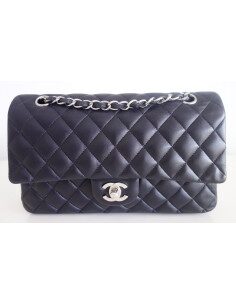 Sac Chanel classique médium 2