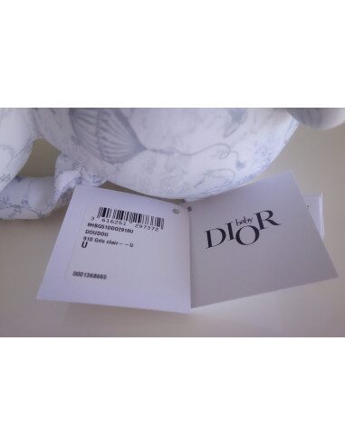 Peluche Dior