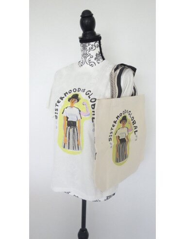 Tee-shirt Dior avec son Tote bag