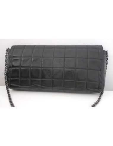 SAC CHANEL BAGUETTE AGNEAU NOIR