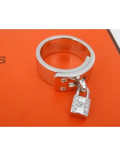 BAGUE NEW KELLY HERMES DIAMANTS ET OR BLANC  2