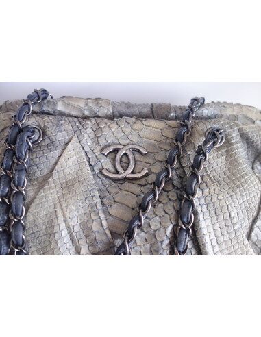 Sac Chanel shopping python