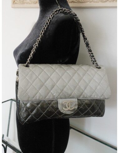 SAC CHANEL GRAND MODÈLE "TIE AND DYE"