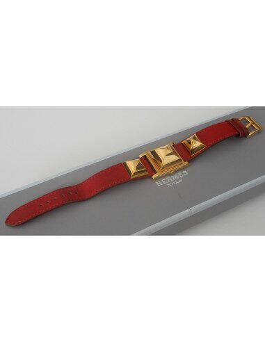 MONTRE HERMES MEDOR ROUGE 