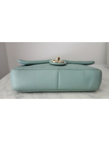 Sac Chanel médium agneau médium
