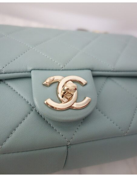 Sac Chanel médium agneau médium
