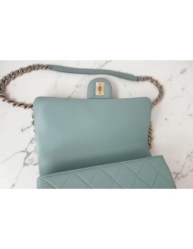 Sac Chanel médium agneau médium