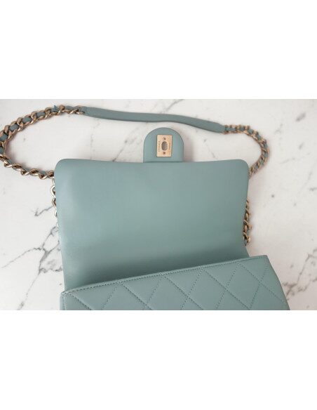Sac Chanel médium agneau médium