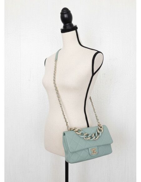 Sac Chanel médium agneau médium
